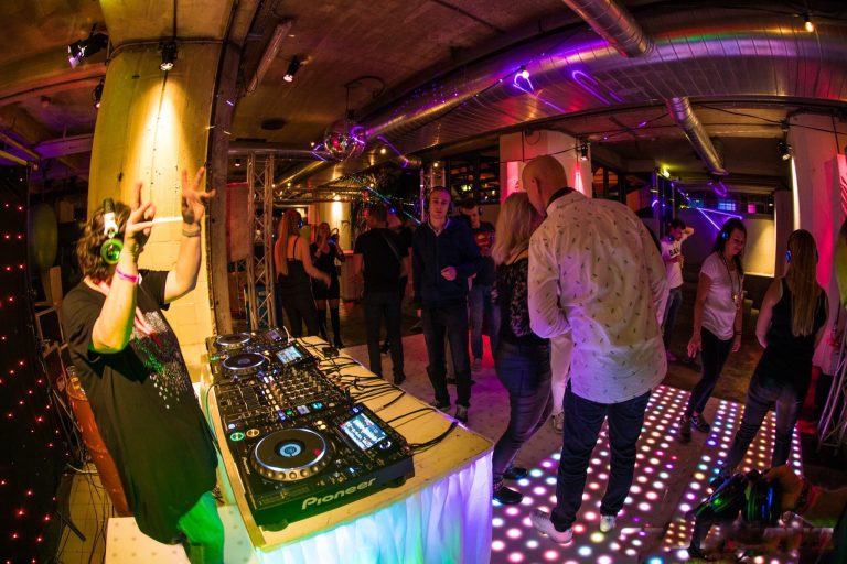 Hét nieuwe concept voor een  onvergetelijke bruiloft of evenement.